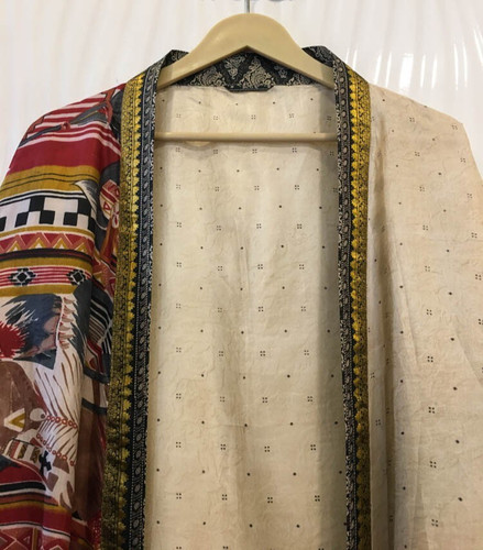 Pura seta corta kimono